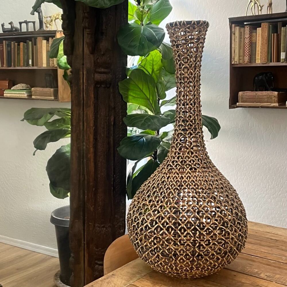 Decorative Woven Wicker Rattan Floor Vase 27" Bohemian-Chic Gourd Shaped